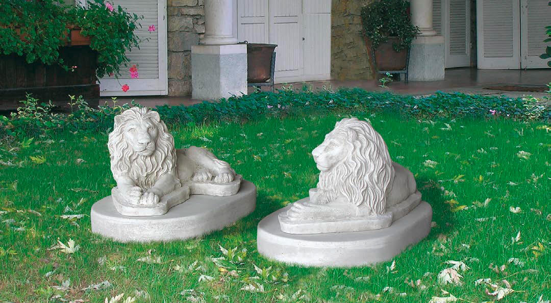 lion statues set resting lions statues roaring lion statuary