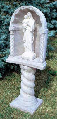 Niche w Jesus and Mary statues